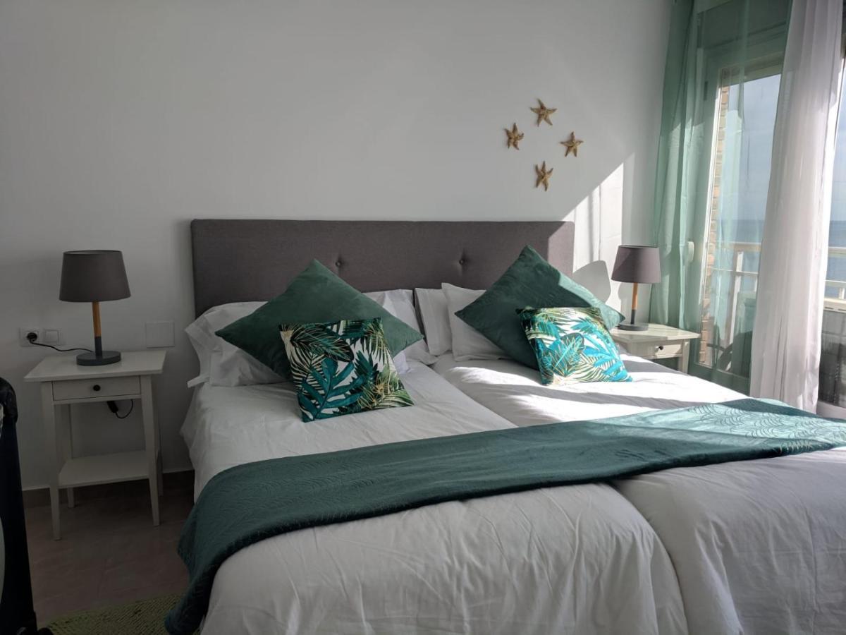 Apartamento Con Vistas Al Mar Primera Linea De Playa Del Postiguet Alicante Exterior photo