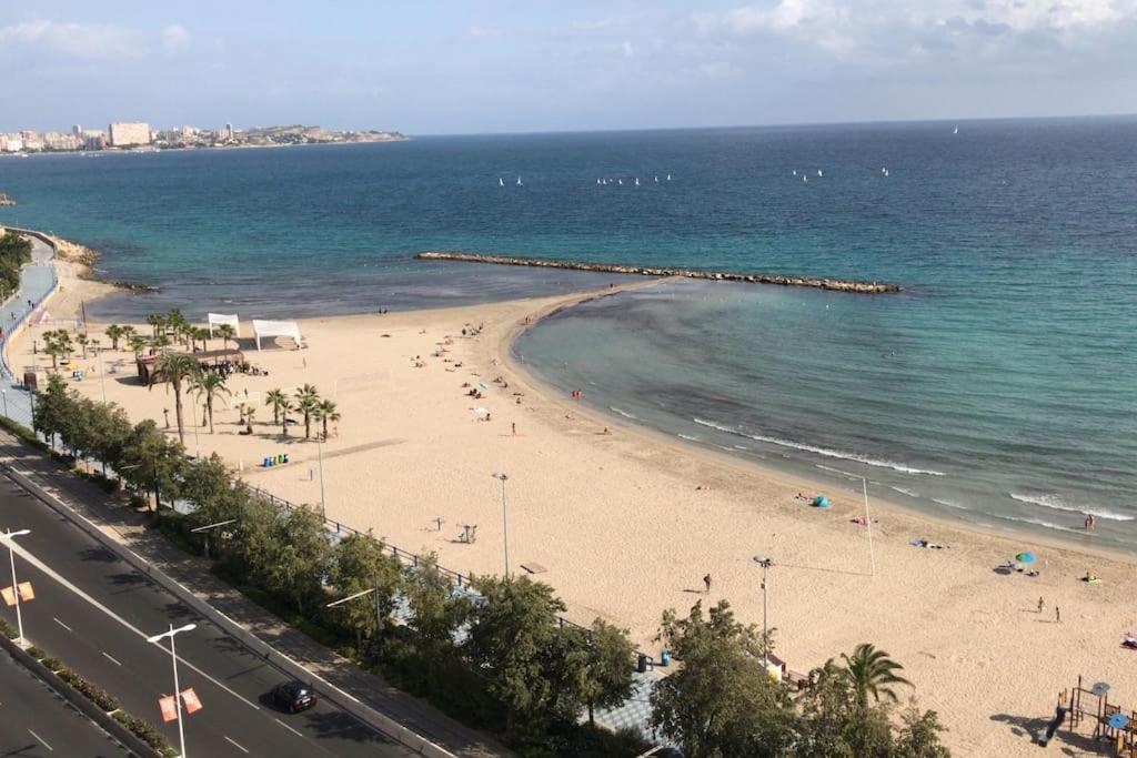 Apartamento Con Vistas Al Mar Primera Linea De Playa Del Postiguet Alicante Exterior photo