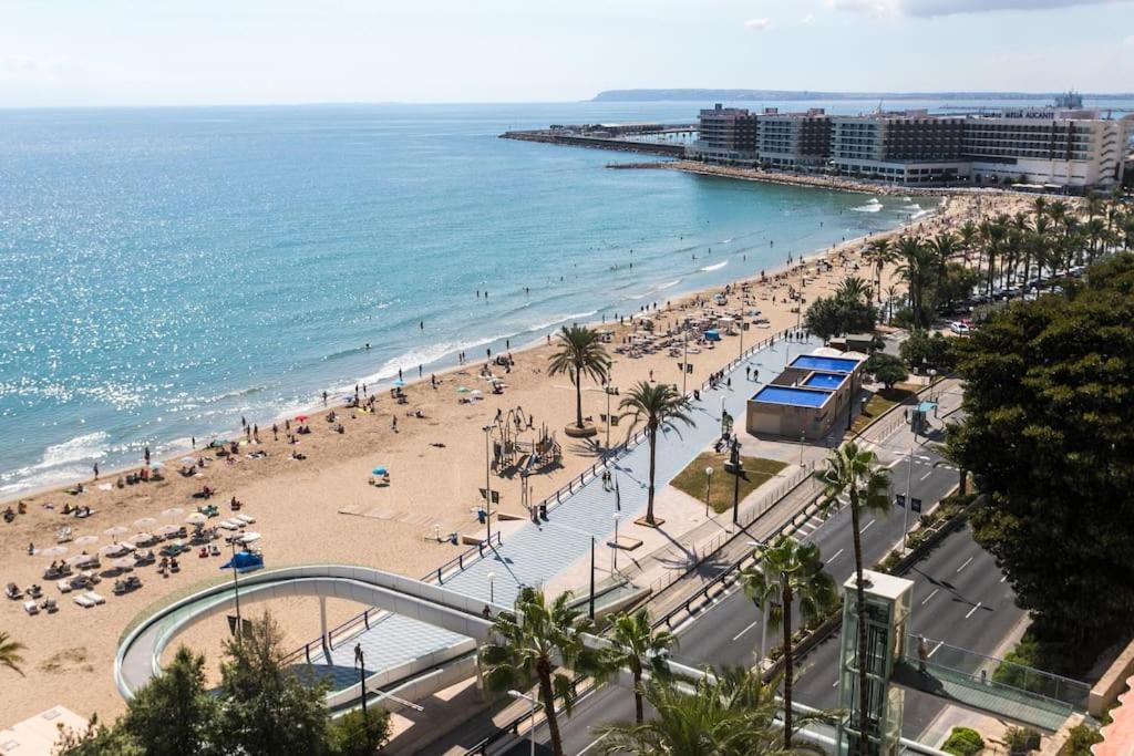 Apartamento Con Vistas Al Mar Primera Linea De Playa Del Postiguet Alicante Exterior photo