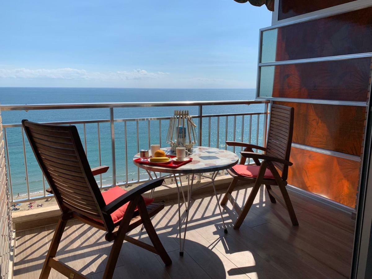 Apartamento Con Vistas Al Mar Primera Linea De Playa Del Postiguet Alicante Exterior photo