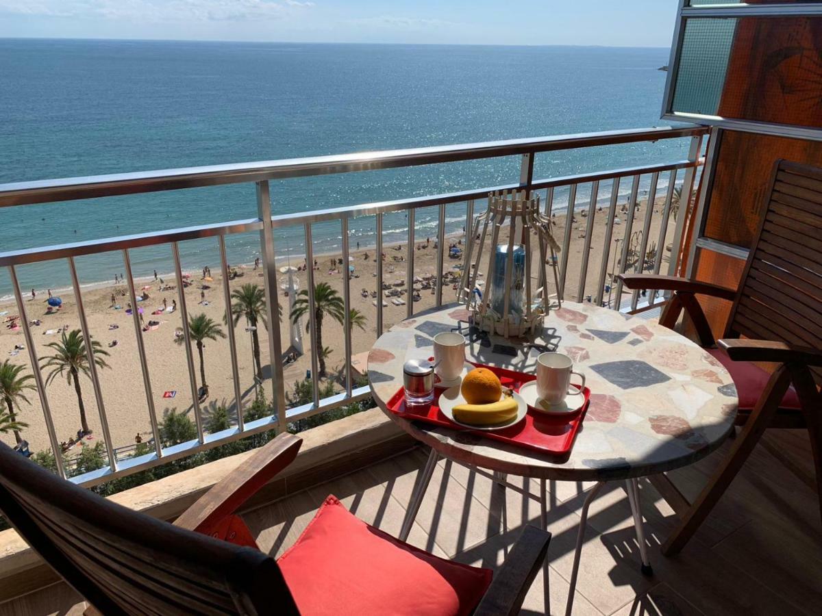 Apartamento Con Vistas Al Mar Primera Linea De Playa Del Postiguet Alicante Exterior photo