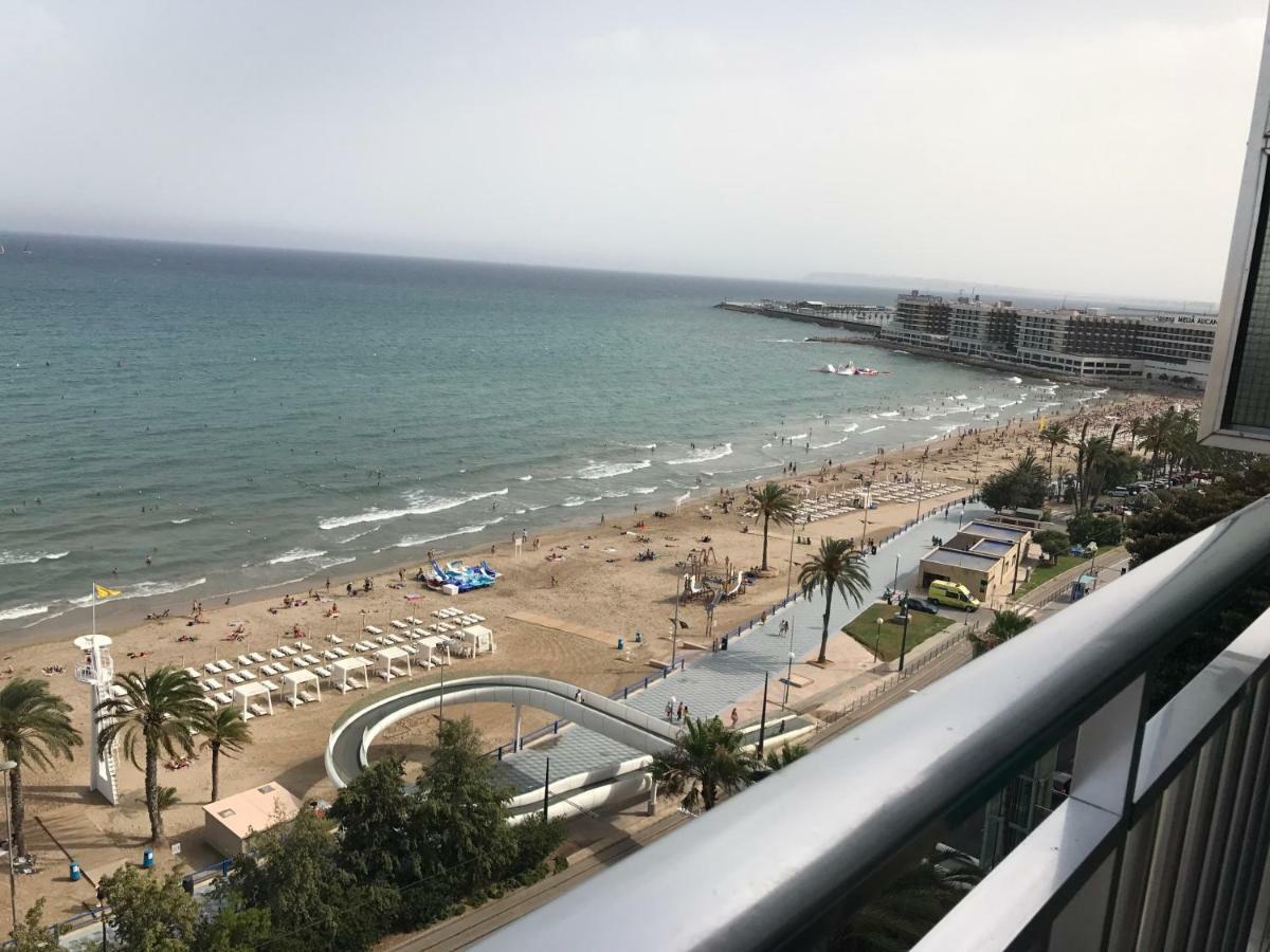 Apartamento Con Vistas Al Mar Primera Linea De Playa Del Postiguet Alicante Exterior photo